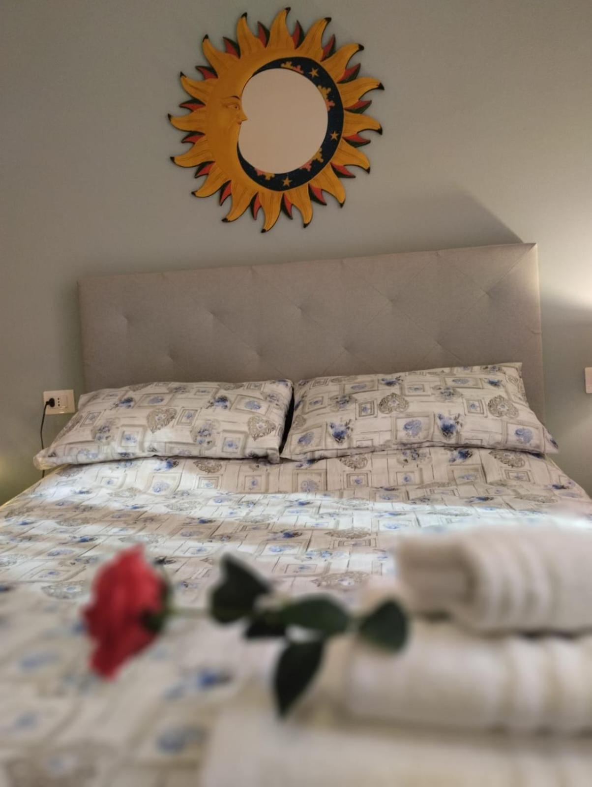Casa Vacanze Buddy La Tua Base Per Visitare Il Mare Delle Cinque Terre Apartment La Spezia Exterior foto