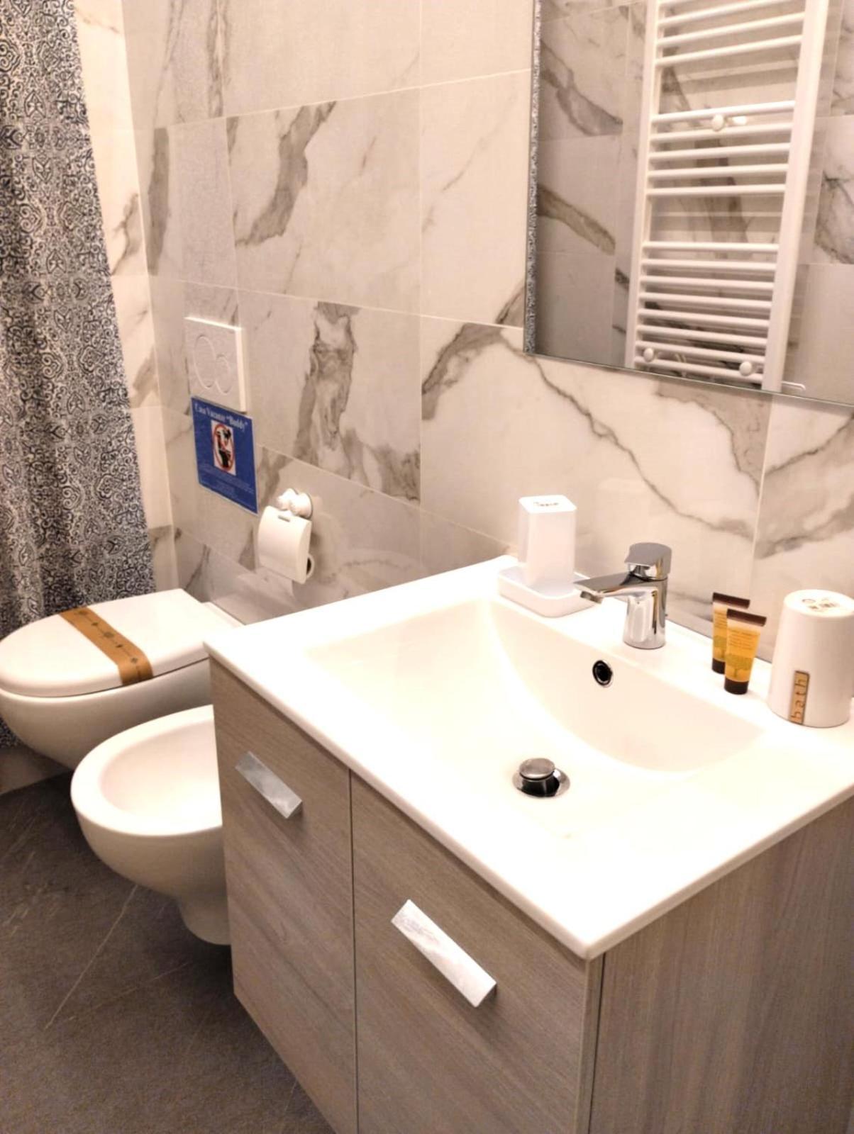 Casa Vacanze Buddy La Tua Base Per Visitare Il Mare Delle Cinque Terre Apartment La Spezia Exterior foto